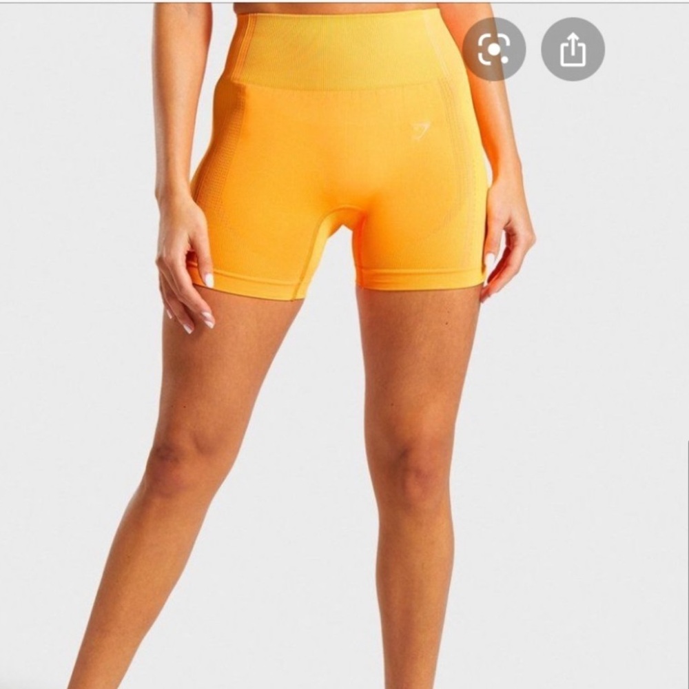 Seamless orange bike shorts size S
